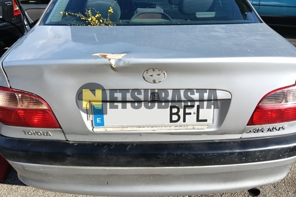 Toyota Avensis 1.8 VVT-i Aut. 2001