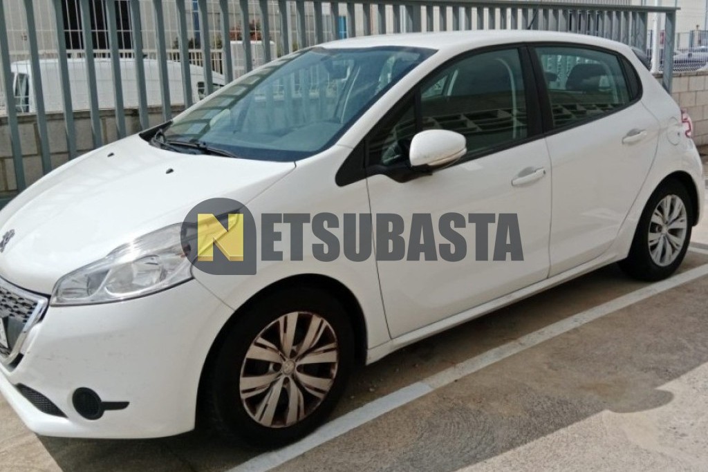 Peugeot 208 1.2 PureTech ETG5 2014