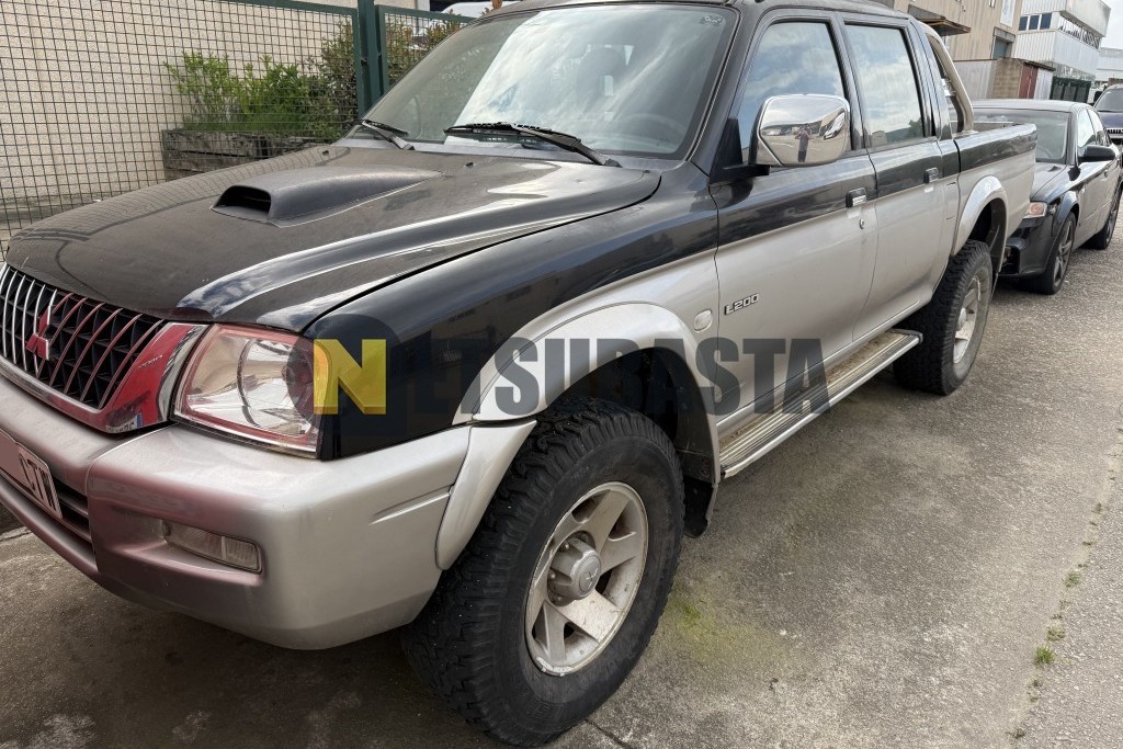 Mitsubishi L200 Doble Cabina 2.5 4X4 2004