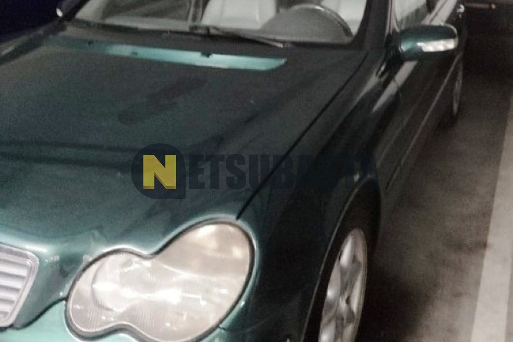 Mercedes-Benz C 220 CDI Aut. 2000