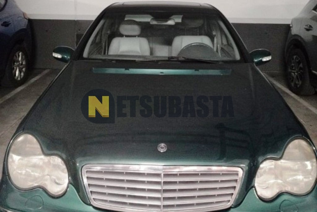 Mercedes-Benz C 220 CDI Aut. 2000