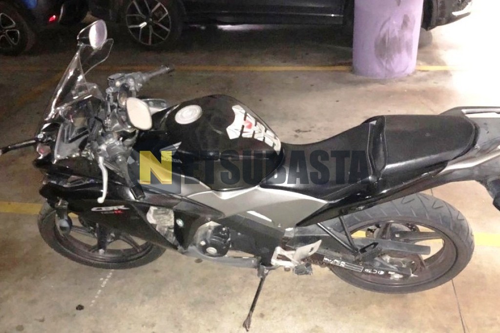 Honda CBR 125R 2011