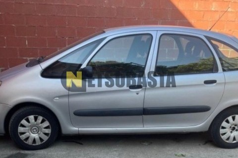 Renault Maxity 2.5 TD 140.456 2012