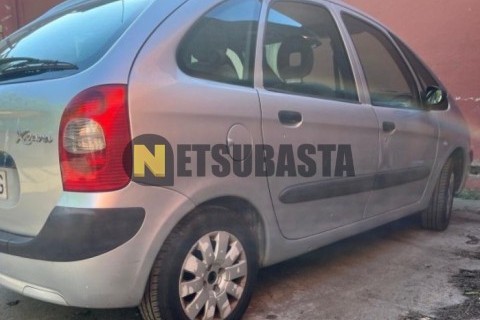 Renault Maxity 2.5 TD 140.456 2012