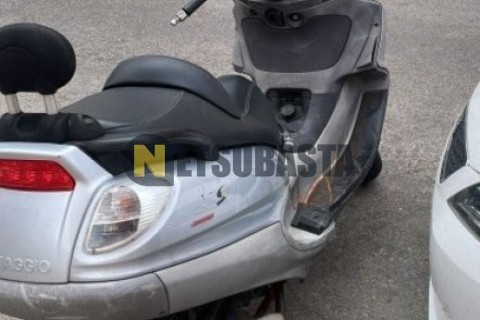 Suzuki AN 250 Burgman 2000