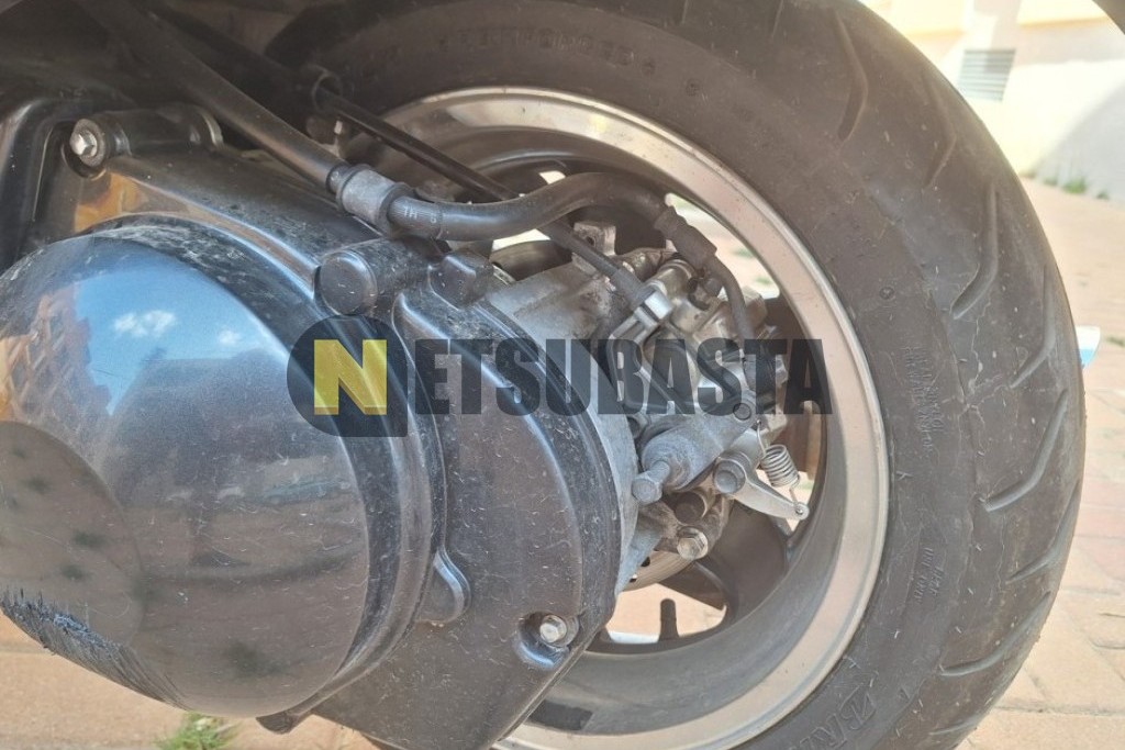 Suzuki Burgman 400 2000
