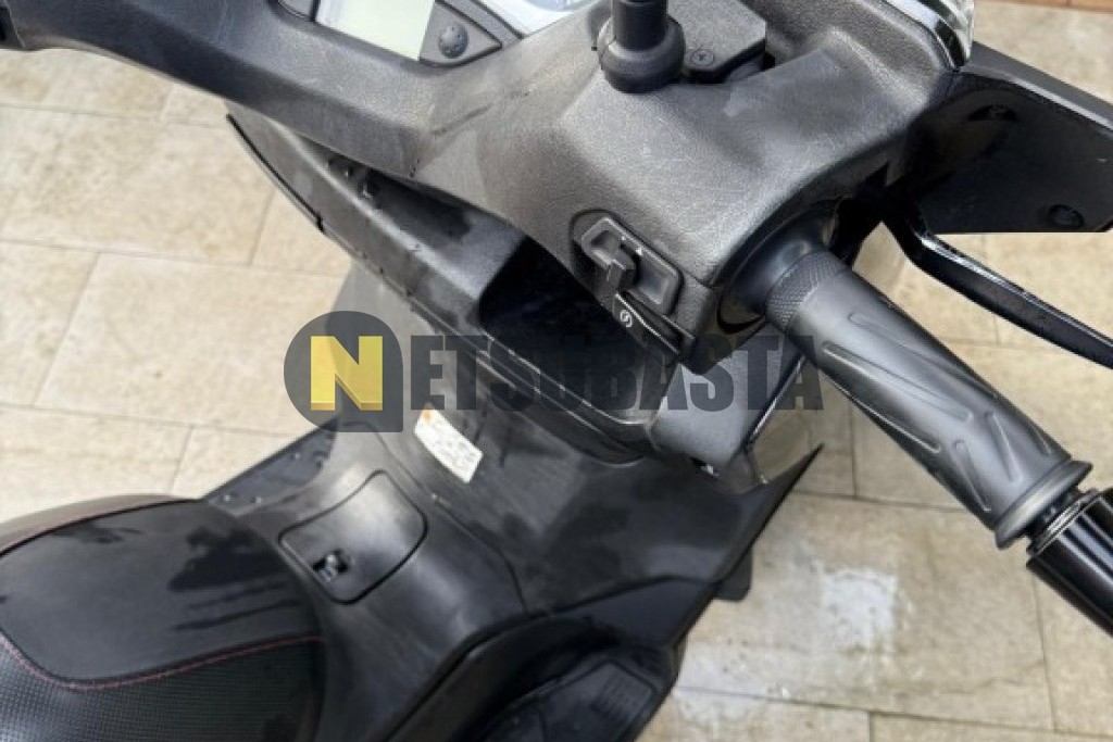Yamaha XMAX 125 2009