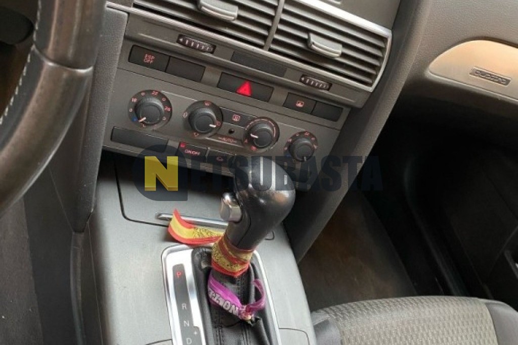 Audi A6 3.0 TDI quattro triptronic 6 vel. 2006