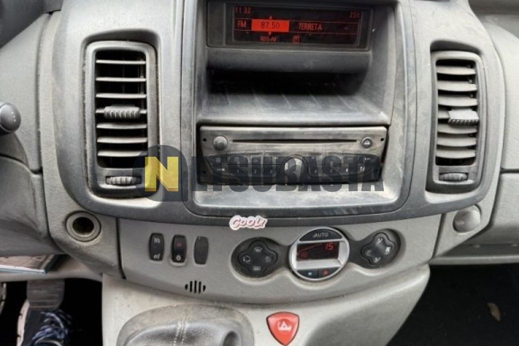 Renault Trafic Furgón 2.0 dCi 2010