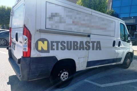 Renault Maxity 2.5 TD 140.456 2012