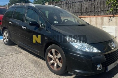 Renault Maxity 2.5 TD 140.456 2012