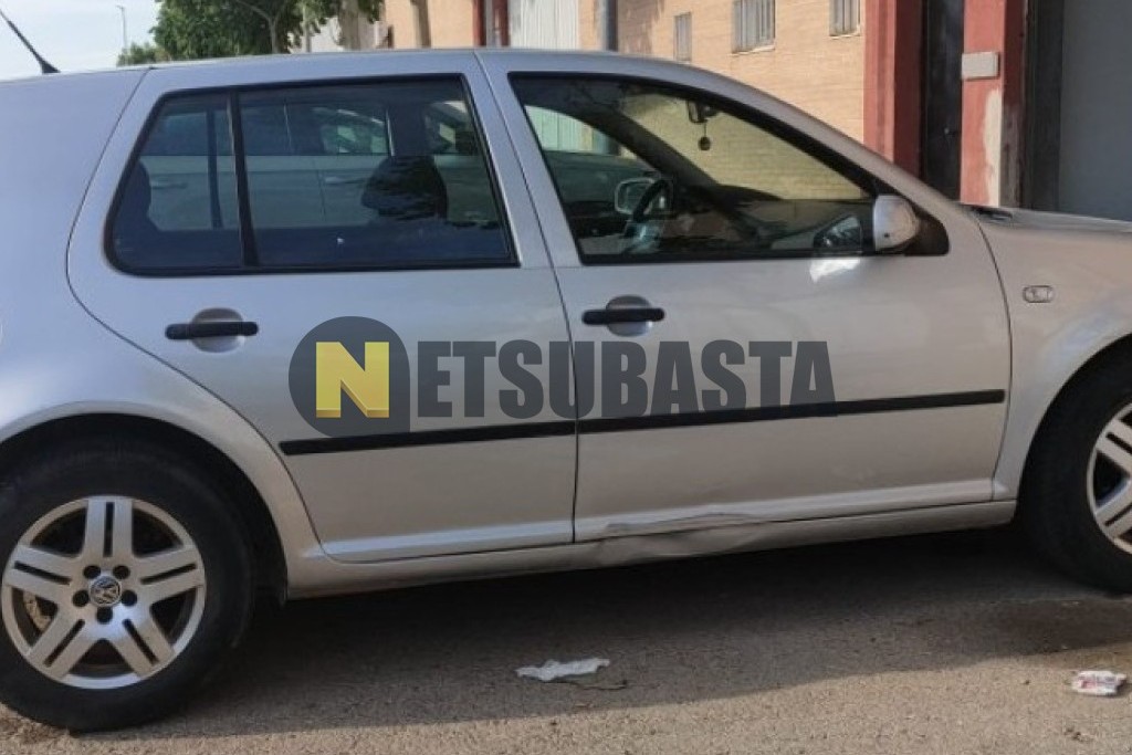 Volkswagen Golf 1.6 2002