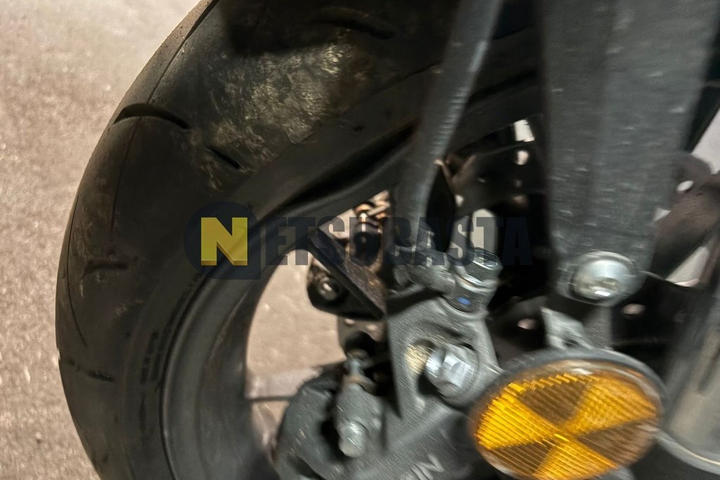 Honda CB 750 2025