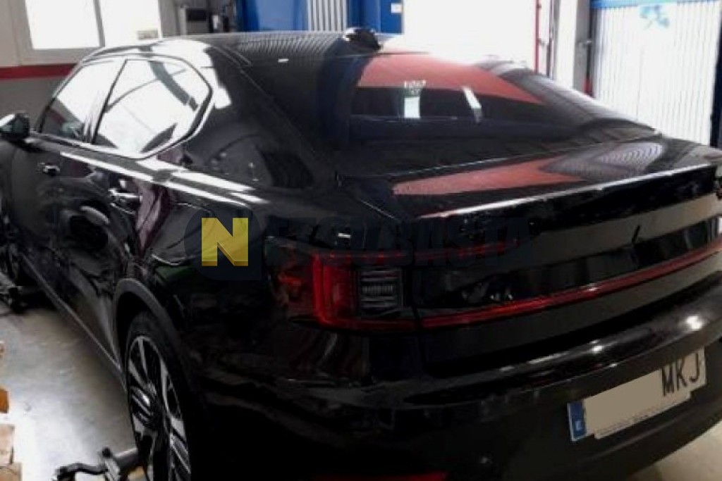 Polestar 2 Long range Dual motor Performance AWD 82kWh 2023