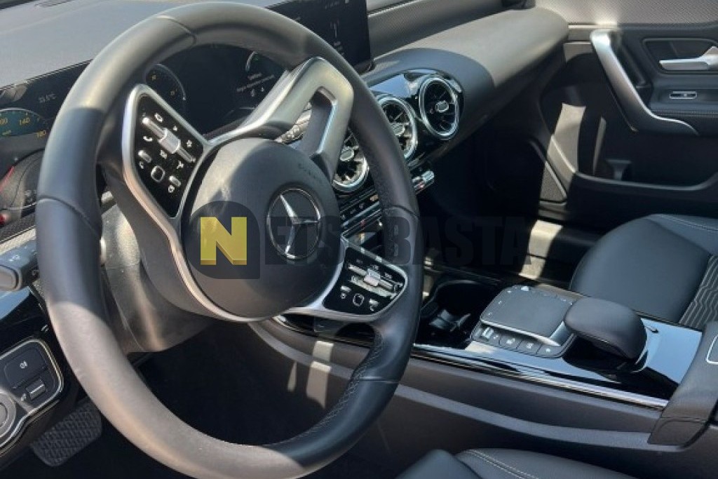 Mercedes-Benz A 180 d Sedán 2023