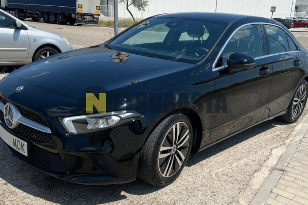 Mercedes-Benz A 180 d Sedán 2023