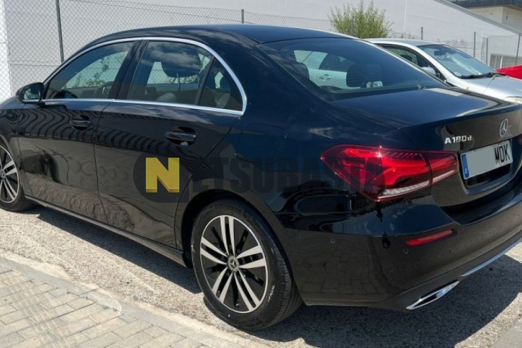 Mercedes-Benz A 180 d Sedán 2023