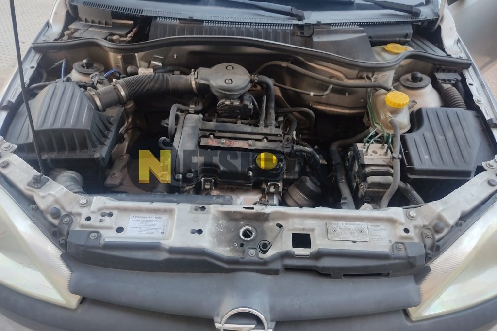 Opel Corsa 1.0 2001