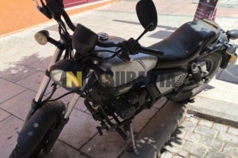 Suzuki AN 250 Burgman 2000