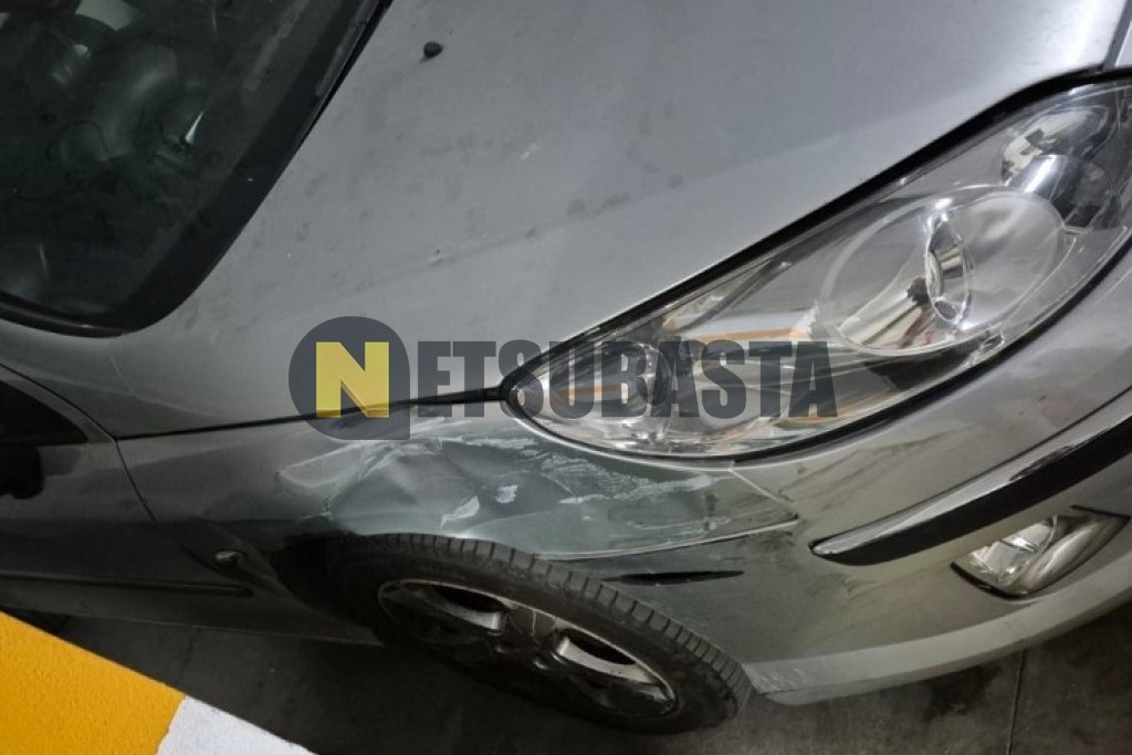 Peugeot 407 2.0 HDi 2004