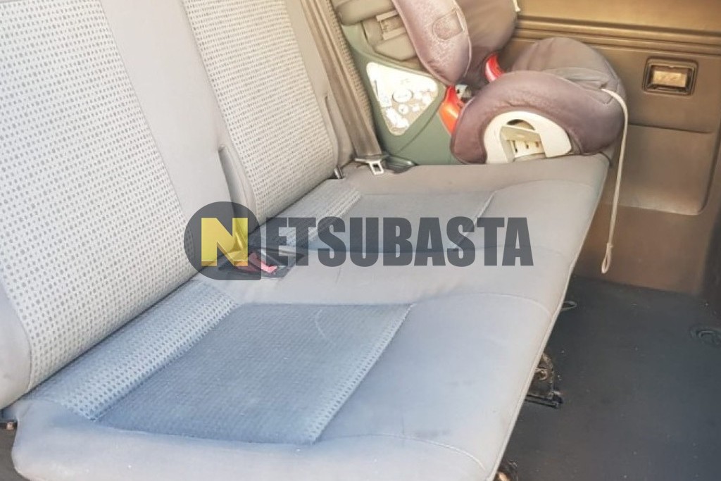 Volkswagen Transporter T5 2.5 TDI 2006