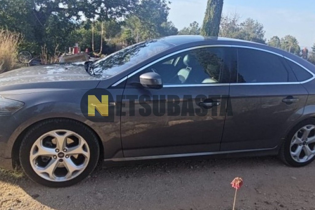 Ford Mondeo 2.0 TDCi PowerShift 2013
