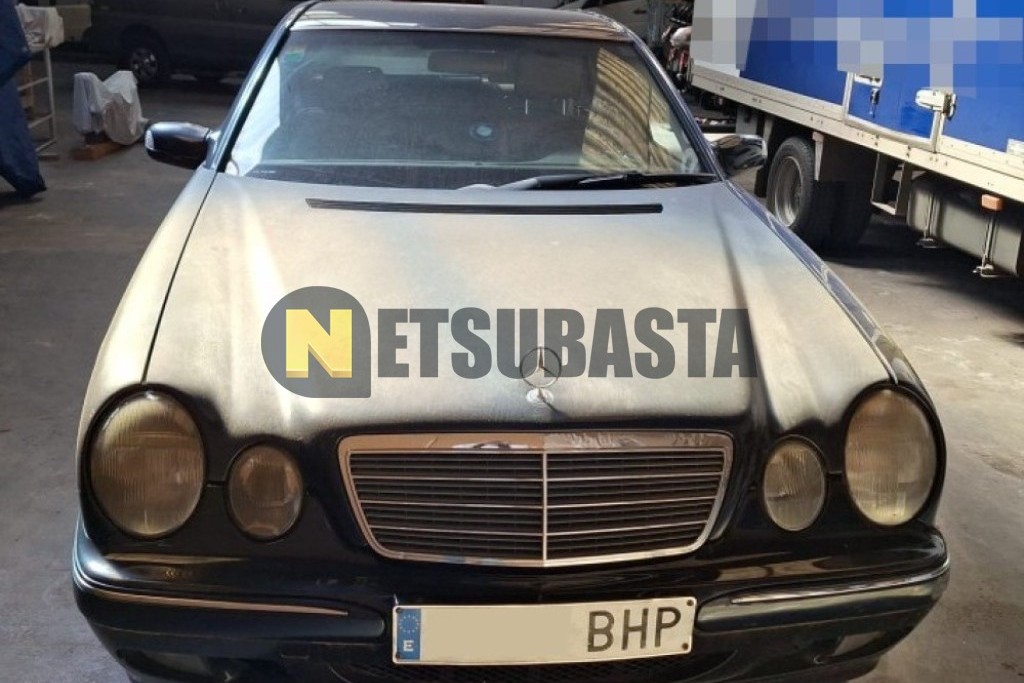 Mercedes-Benz E 320 CDI 2001