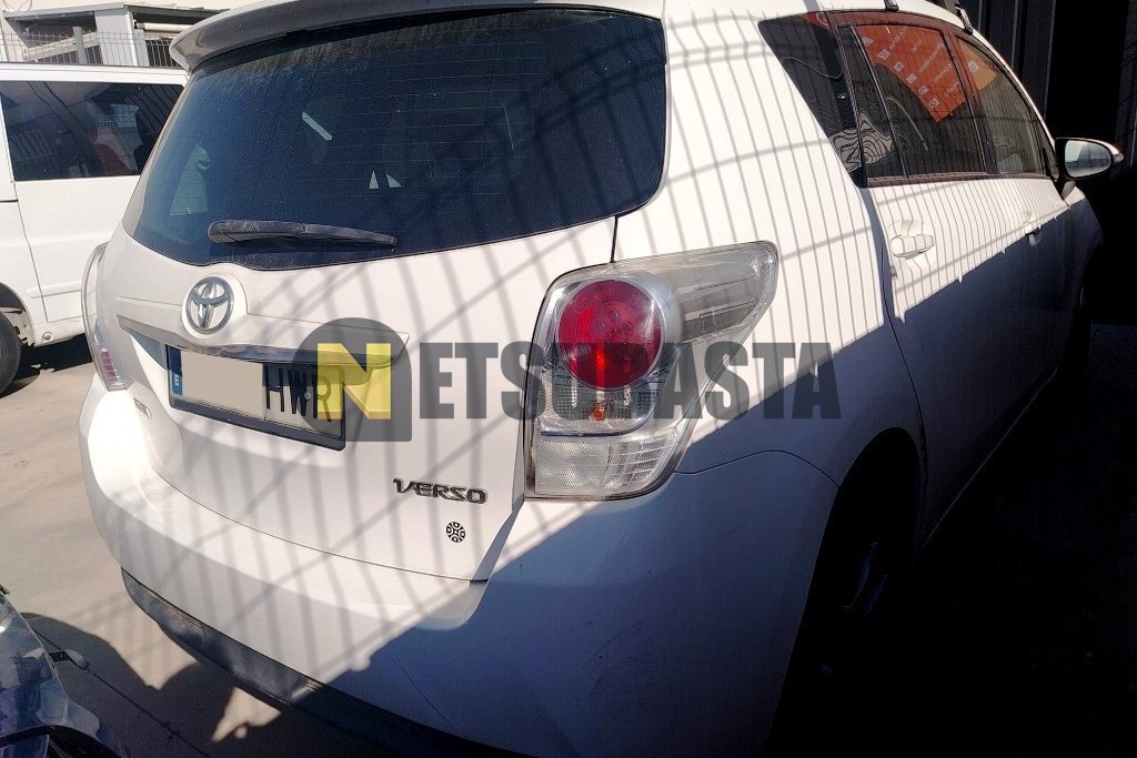 Toyota Verso 120D 7 plazas 2014
