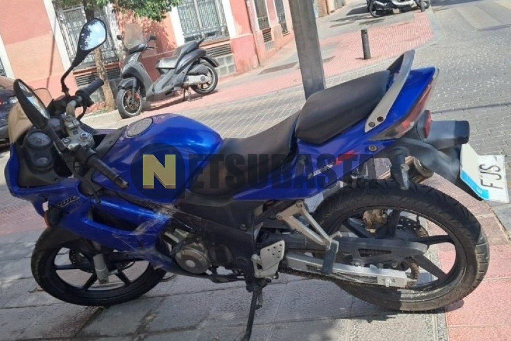Honda CBR 125R 2006