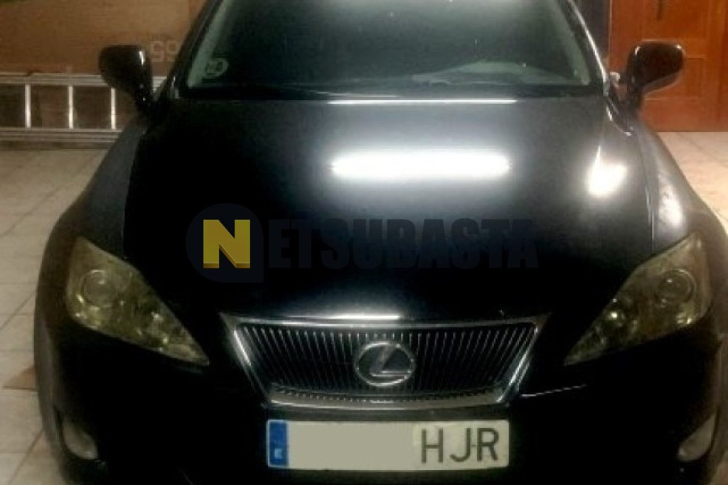 Lexus IS 220d 2006