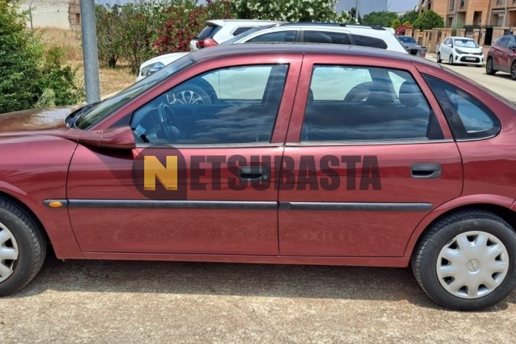 Opel Vectra 1.6 1997