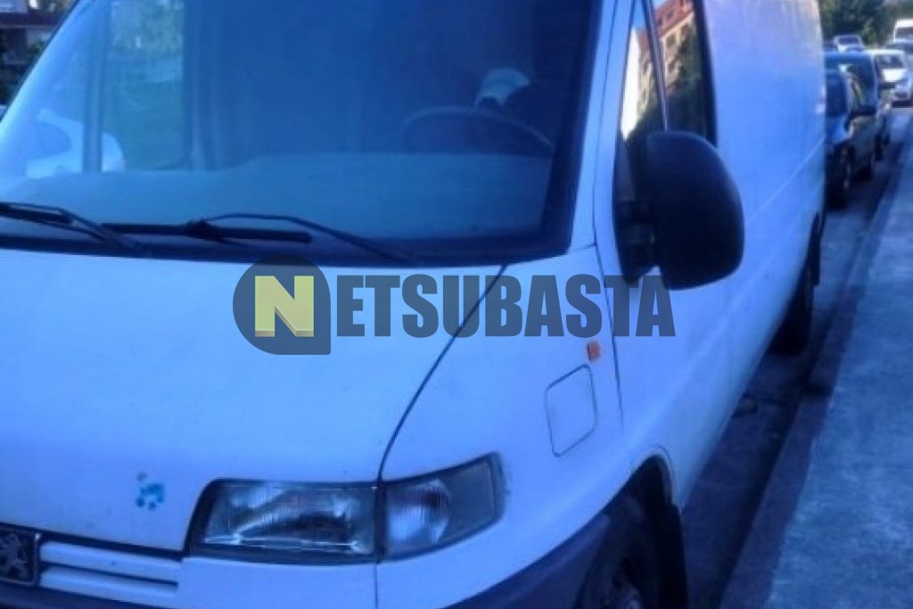 Peugeot Boxer 2.5D 2001