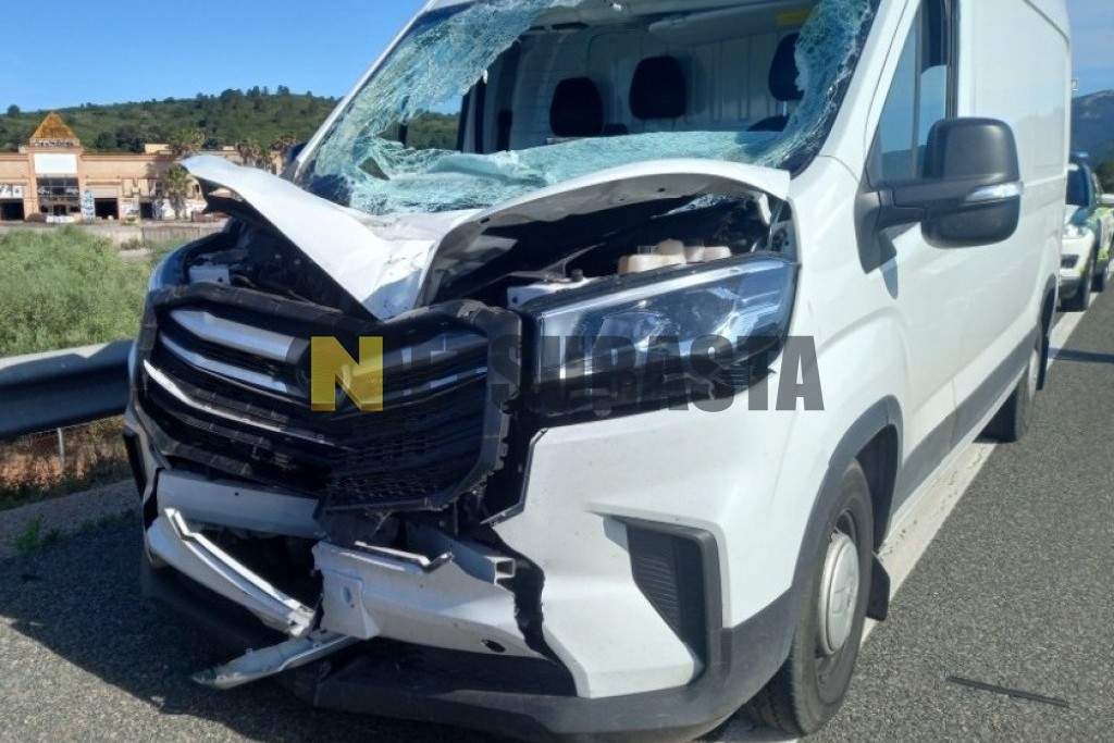 Maxus DELIVER 9 2.0D L3H2 2024