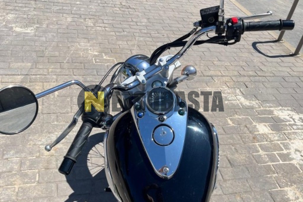 Suzuki Intruder 125 2008
