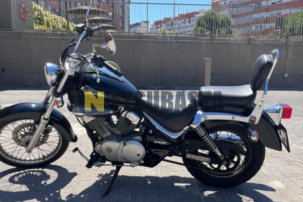 Suzuki Intruder 125 2008