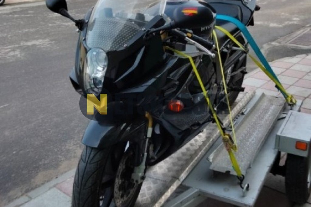 Hyosung GT 250R 2006