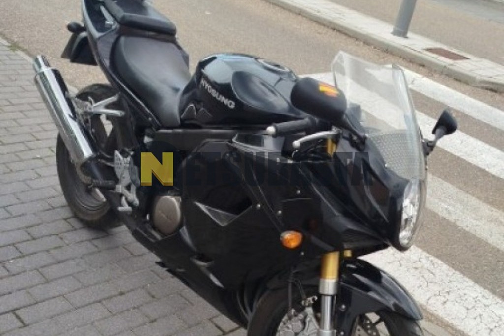 Hyosung GT 250R 2006