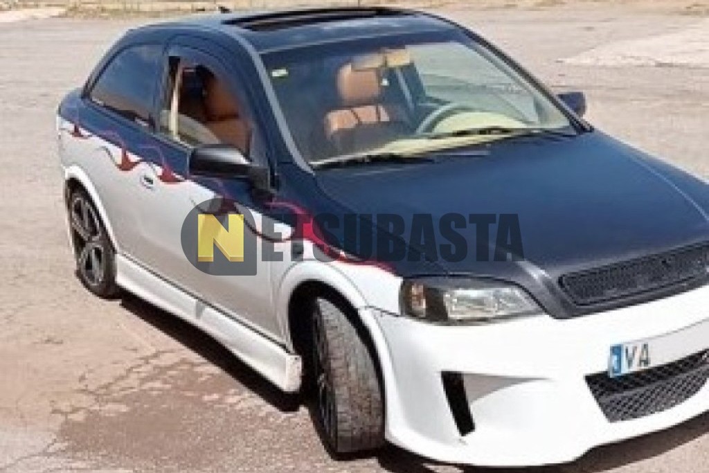 Opel Astra 2.0 DTi 2000