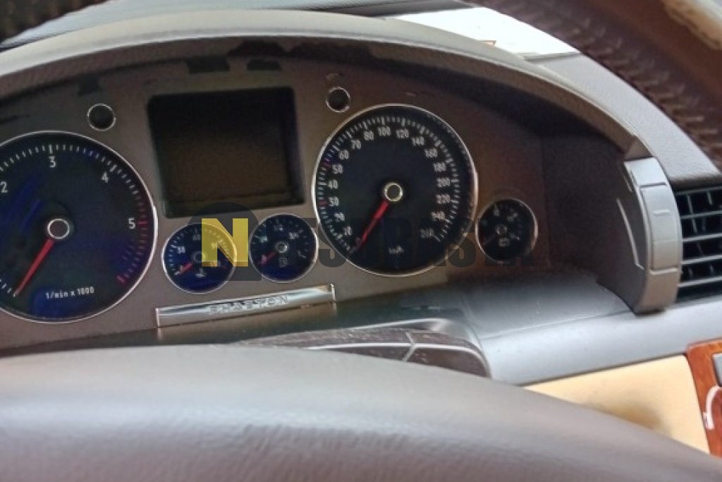 Volkswagen Phaeton 3.0 V6 TDI 4 Motion 2004