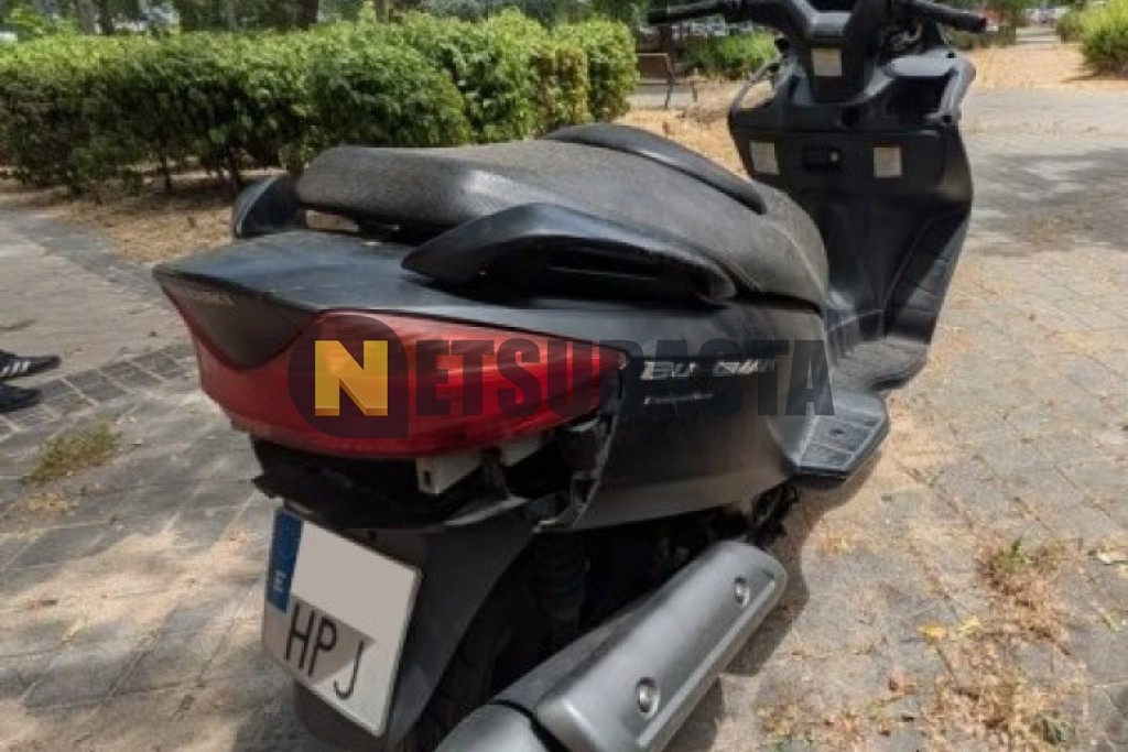 Suzuki Burgman 125 2013