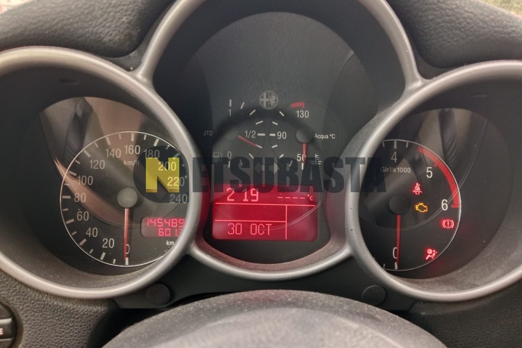 Alfa Romeo 147 1.9 JTD 2003