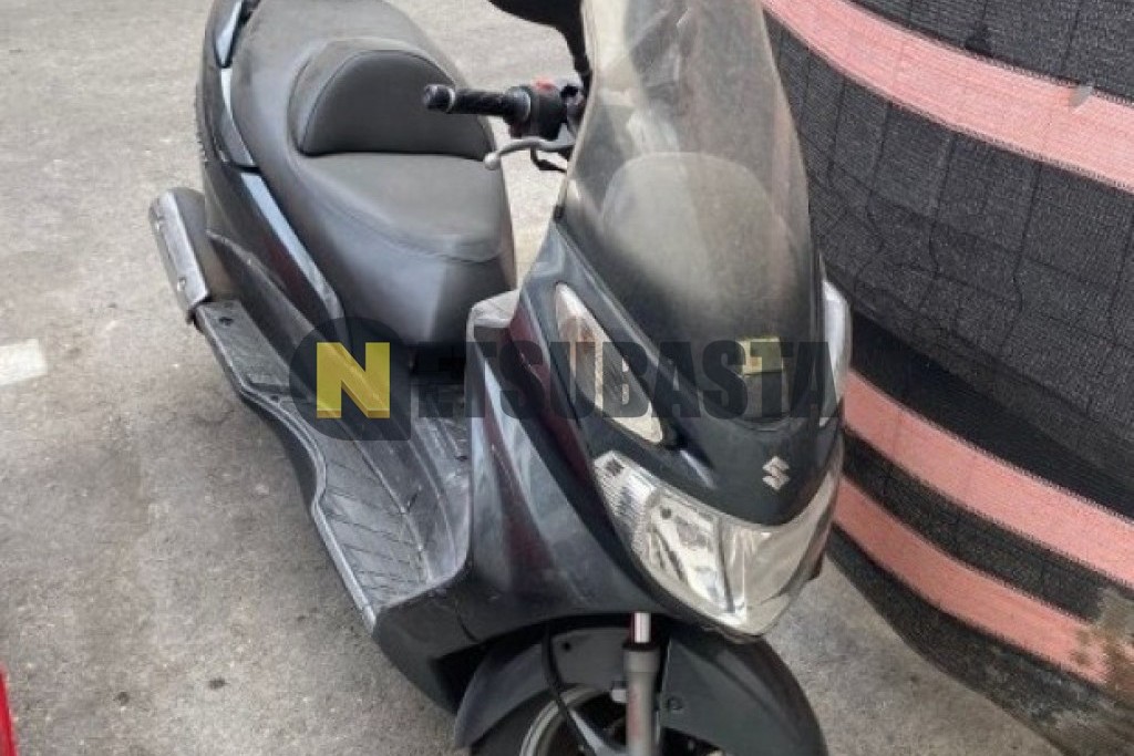 Suzuki BURGMAN 150 2005