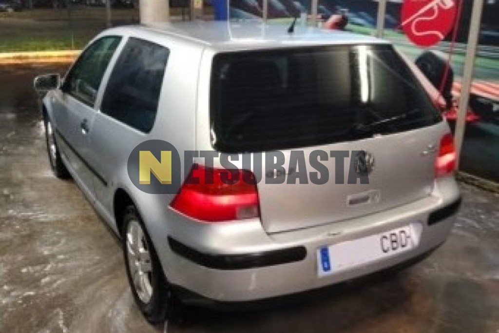 Volkswagen Golf 1.6 2002