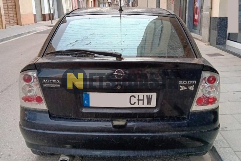 Opel Astra 2.0 Dti 2003