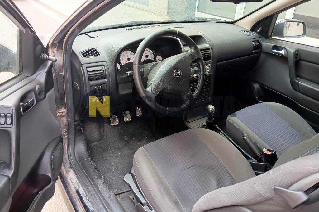 Opel Astra 2.0 Dti 2003