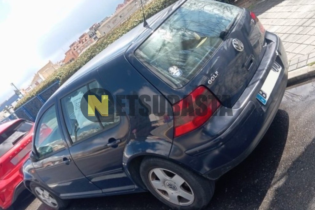 Volkswagen Golf 1.6 1998