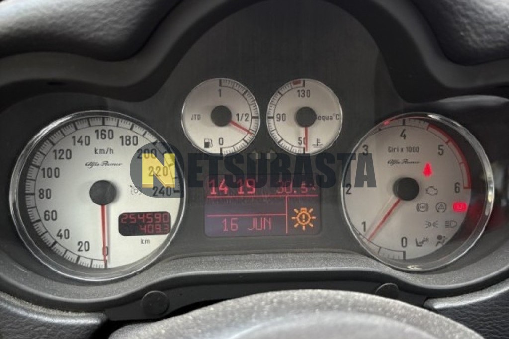 Alfa Romeo 147 1.9 JTD 2005