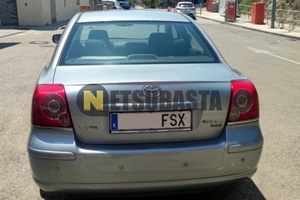 Toyota Avensis Sedán 2.2 D-4D 2007