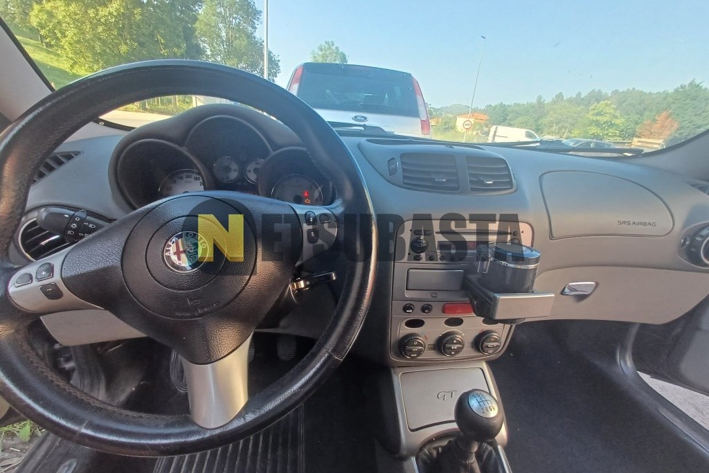 Alfa Romeo GT 1.9 JTD 2004