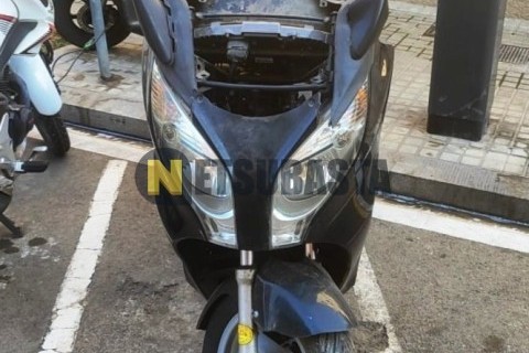 Yamaha Majesty 125 2004